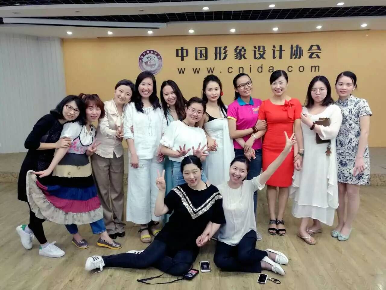 妮子校长赶赴北京参加了中国形象设计协会形象礼仪培训
